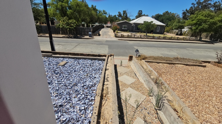 3 Bedroom Property for Sale in Hopefield Western Cape